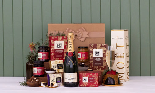 Christmas Treats With Moët Hamper